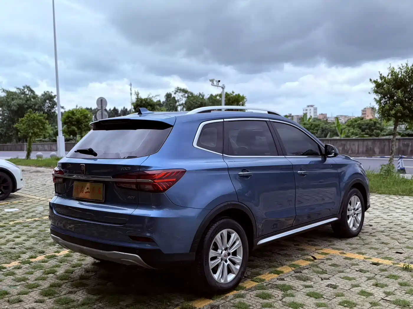 Roewe RX5 2016 2016 20T 2WD Automatic Flagship Edition