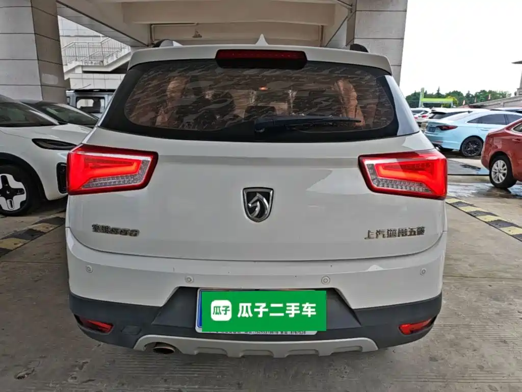 Baojun 560 2017 2016 1.8L iAMT Luxury