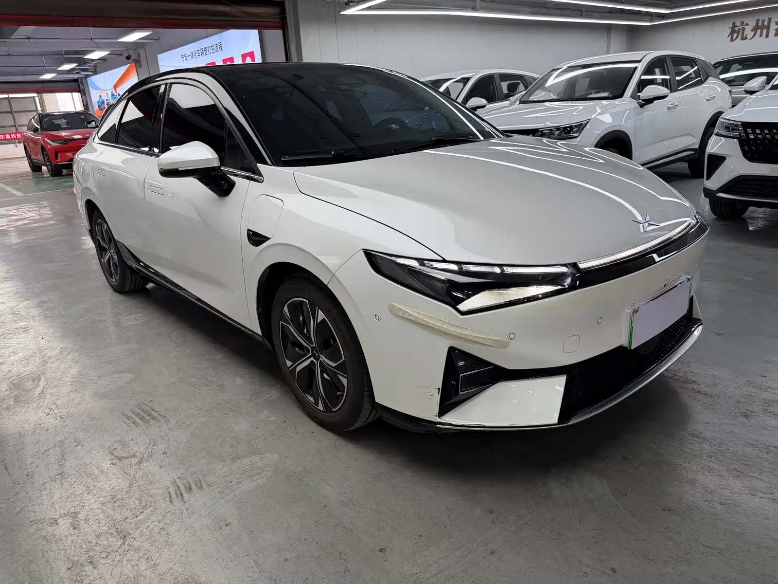 Фото 3 - XPeng P5