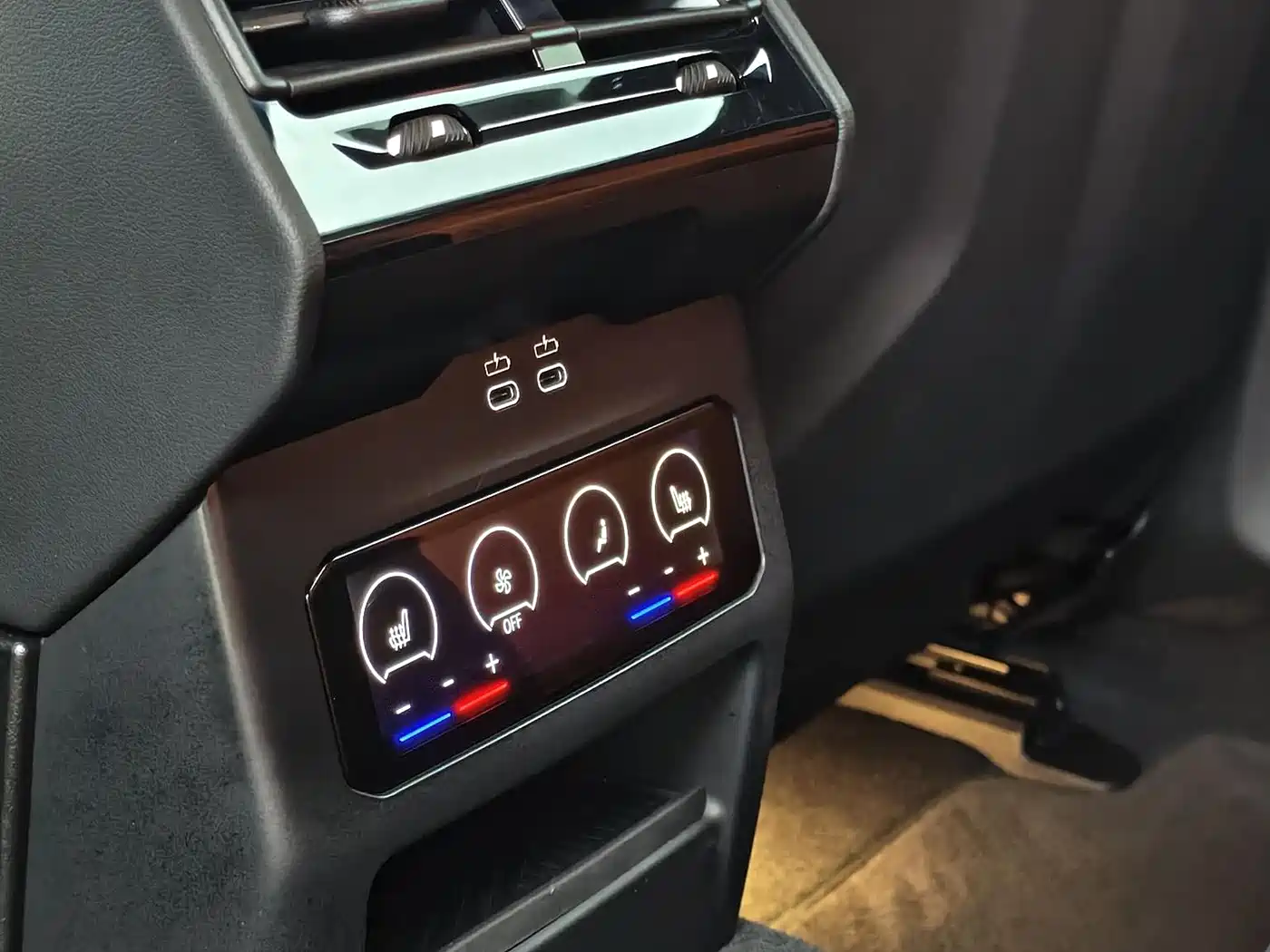 BMW M5 New Energy 2025 M5 фото 29
