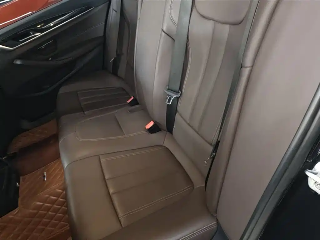 BMW 5 Series 2019 525Li M Sport Package фото 17
