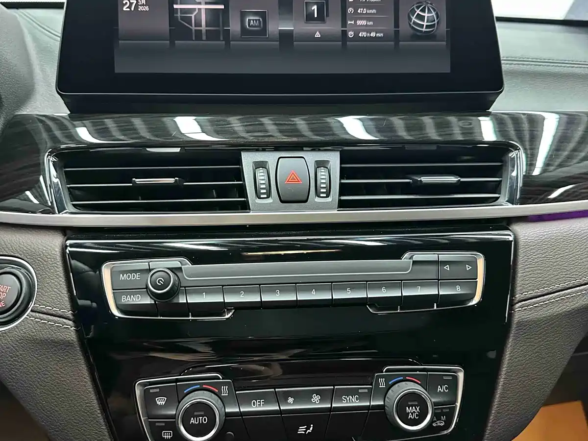 BMW X1 2020 xDrive25Li Premium Edition фото 12