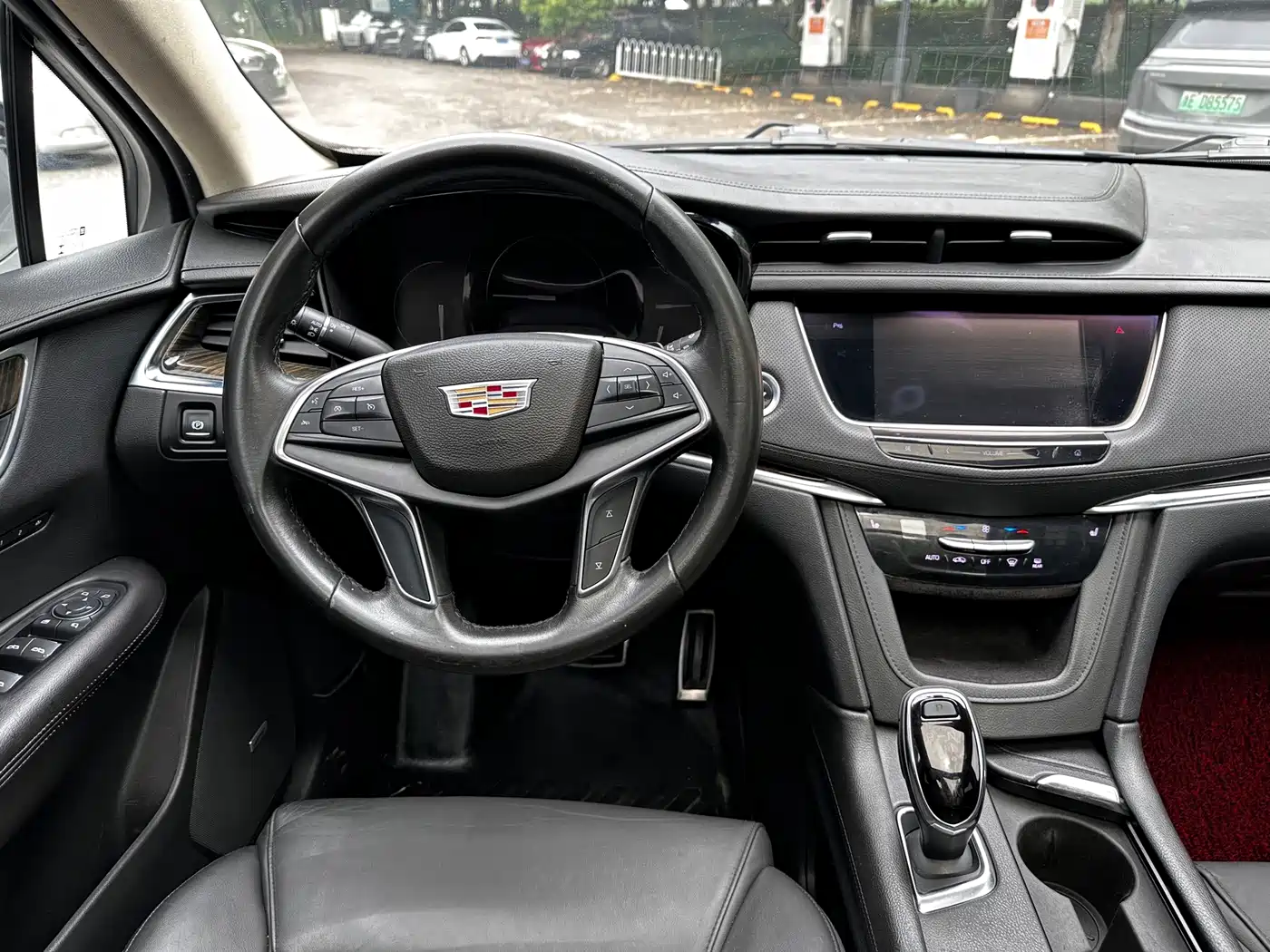 Cadillac XT5 2016 2016 25T Luxury Model