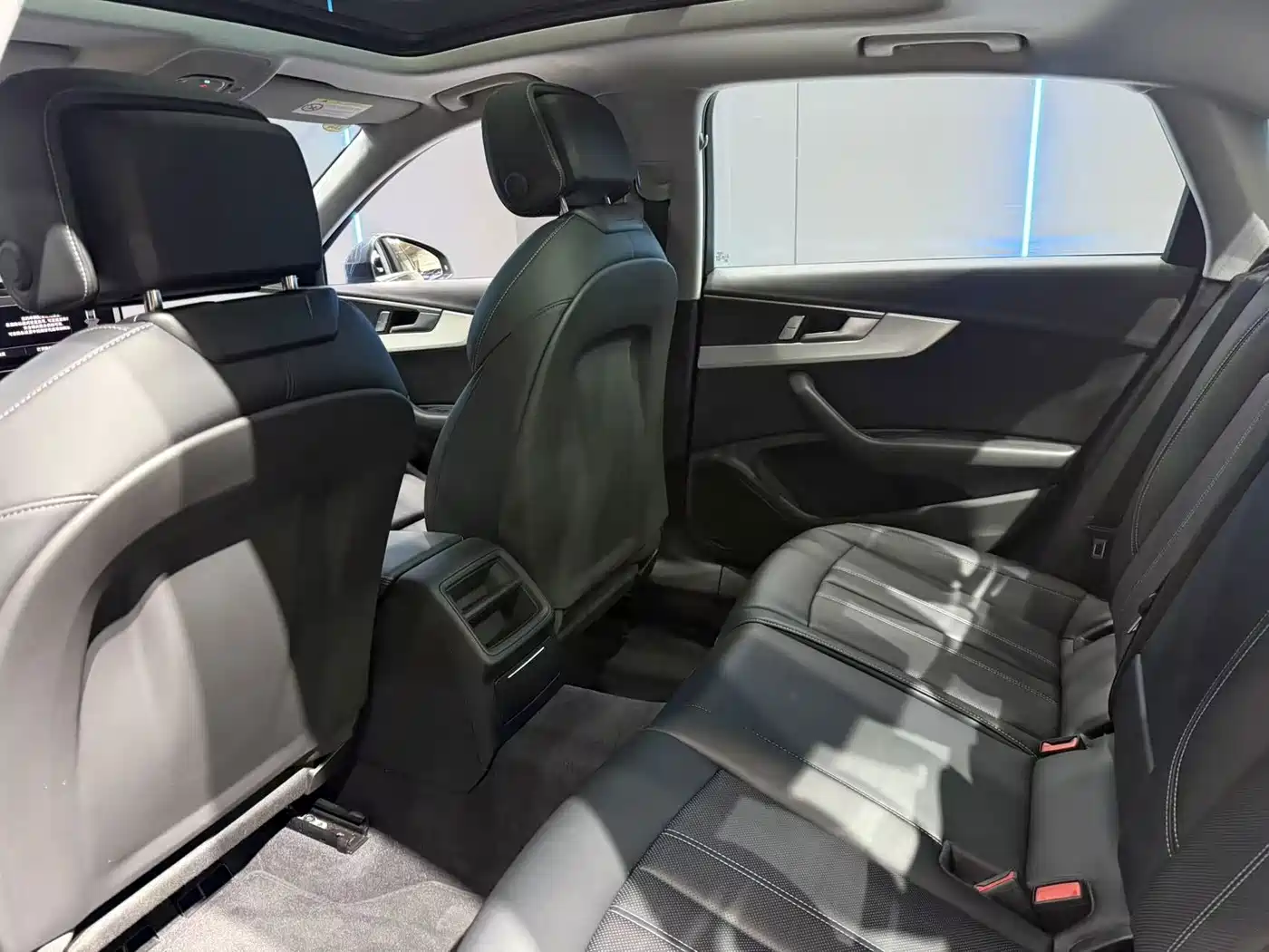 Audi A4L 2025 2024 40 TFSI Fashion Dynamic