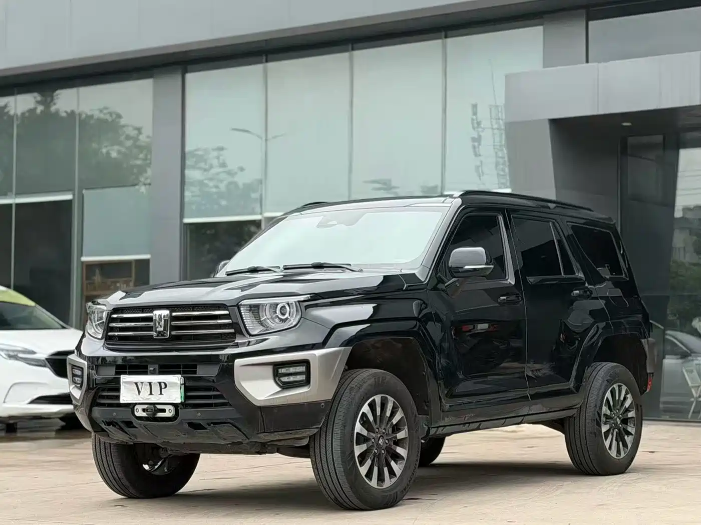 TANK TANK 700 NEW ENERGY