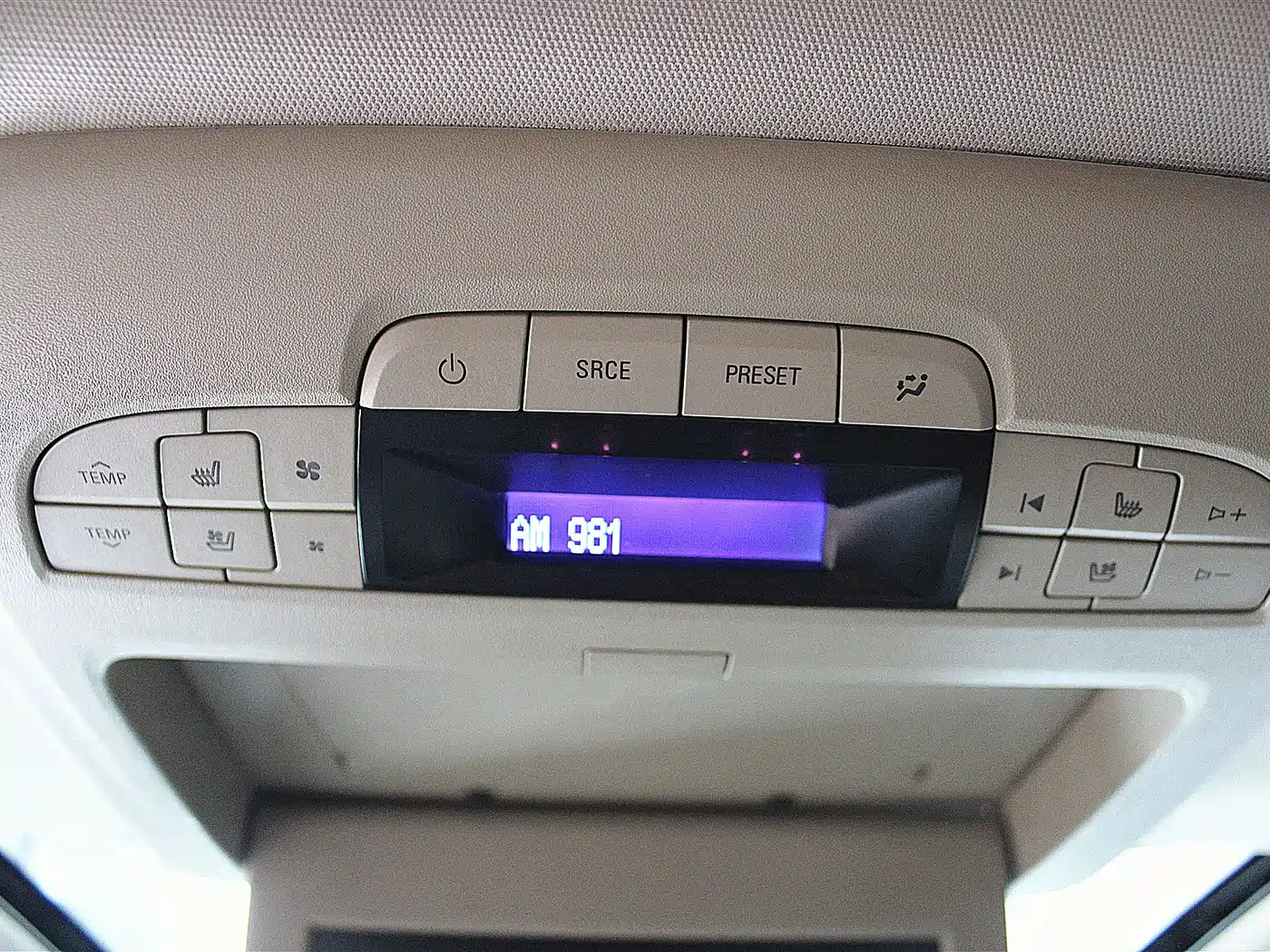 Buick GL8 2013 3.0L XT Luxury Business Flagship Edition фото 12