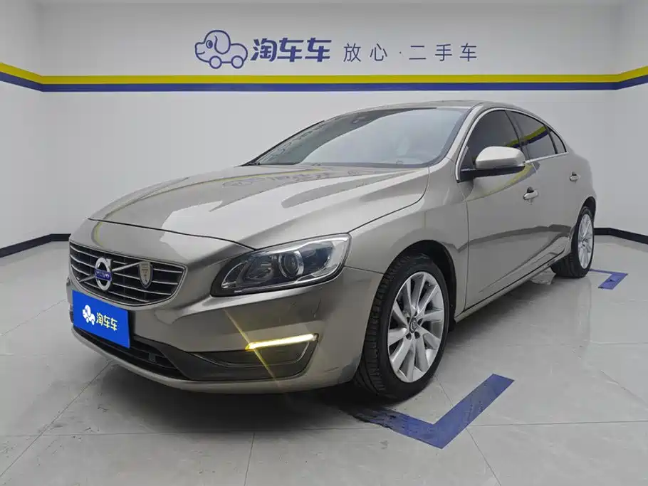Volvo S60 2015 — пригон из Китая