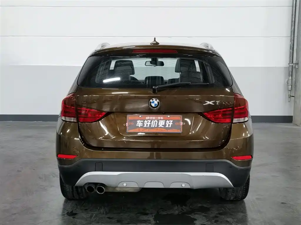 BMW X1 2014 xDrive20i X Design Package фото 4
