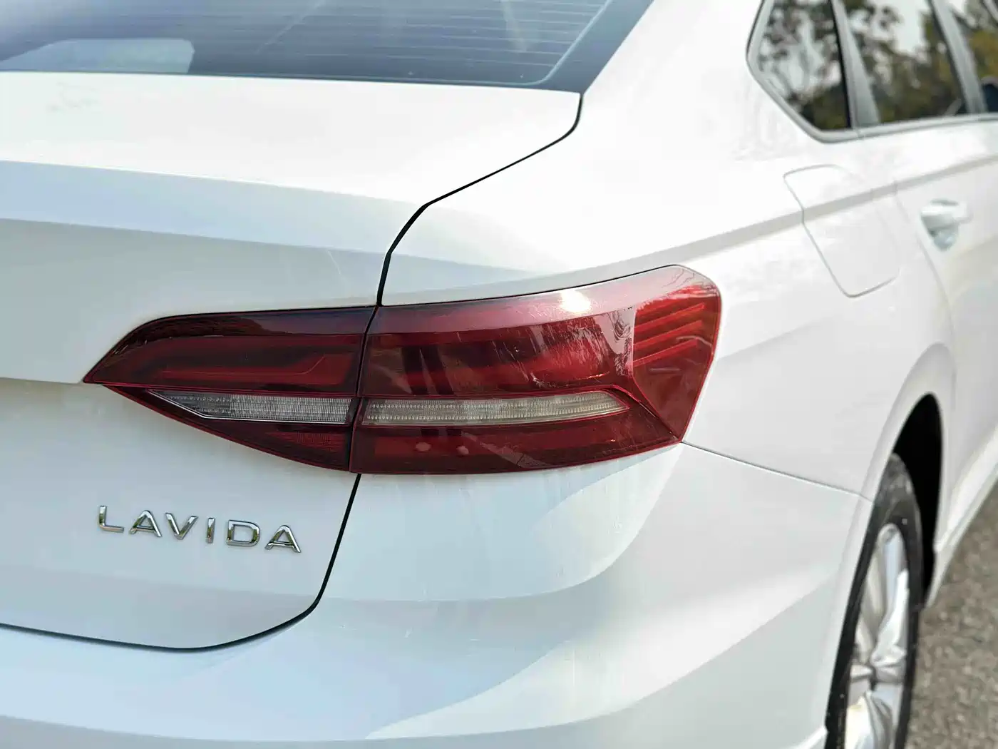 Volkswagen Lavida 2023 1.5L Auto Delight Edition фото 13