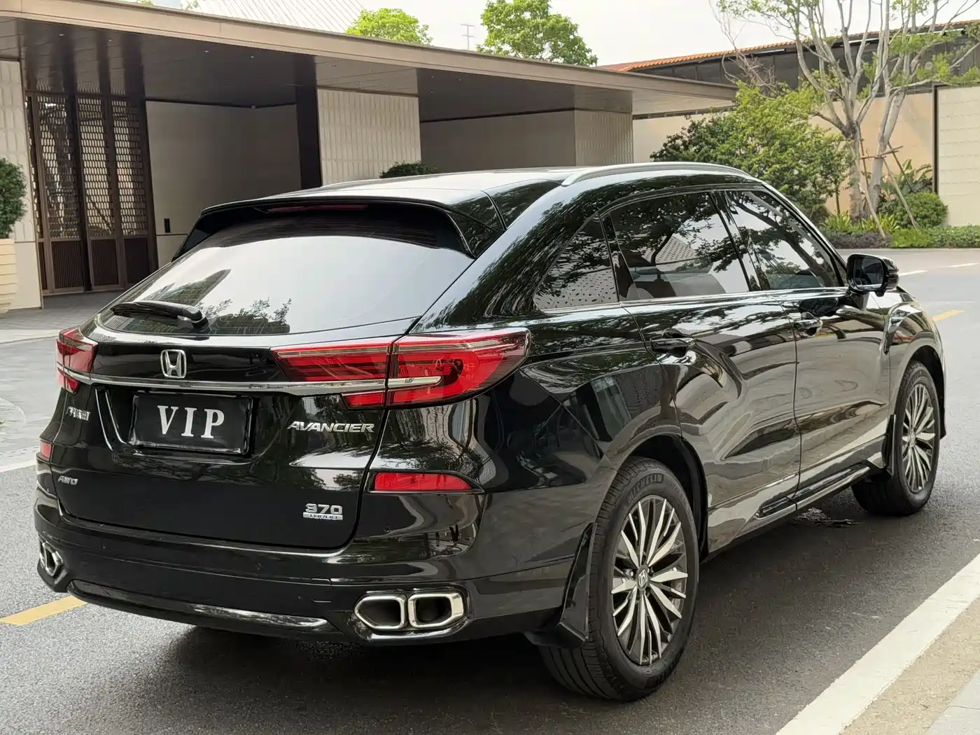 HONDA CROWN ROAD
