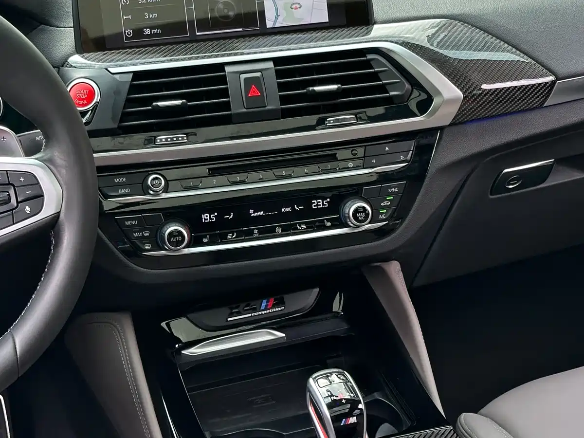 BMW X4 M 2019 X4 M Competition фото 15