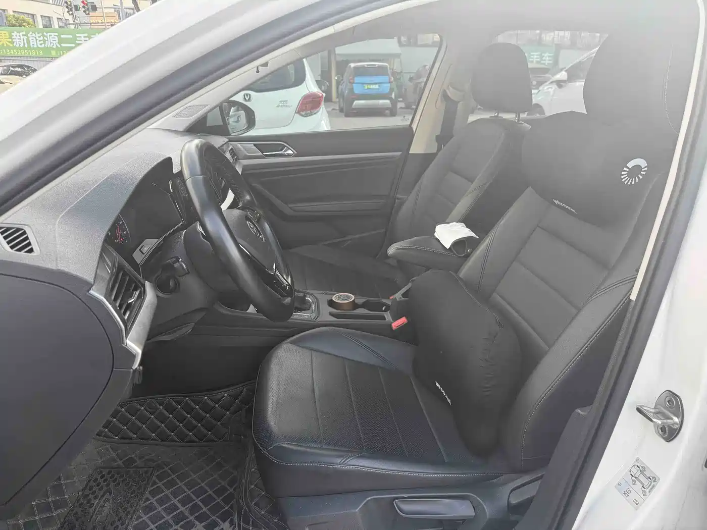 Volkswagen VW Lavida EV 2020 2019 Premium Edition