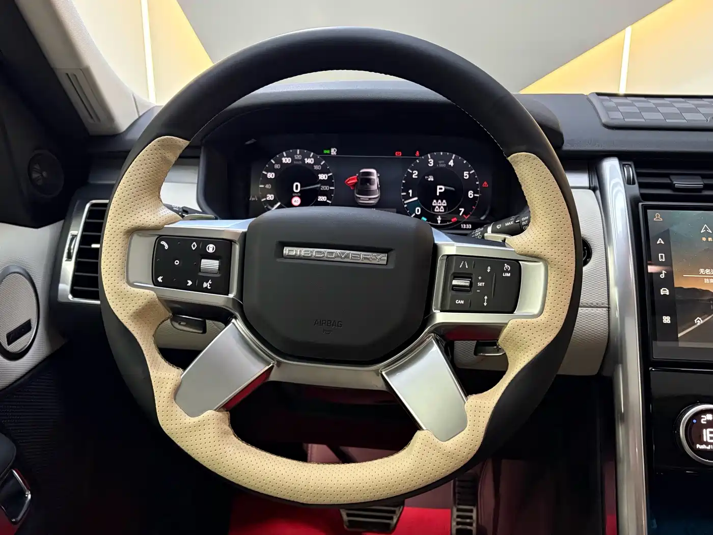 Land Rover Discovery 2024 2024 360PS Dynamic SE