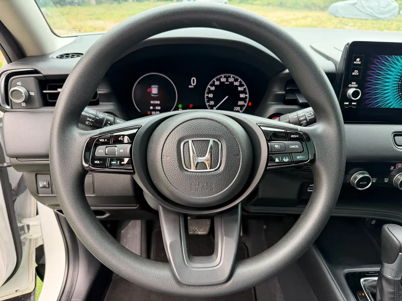 Photo 14 - Honda Vezel