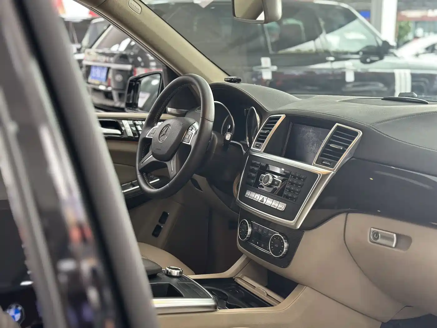 Mercedes-Benz GL-Class 2014 GL 350 CDI 4MATIC фото 22