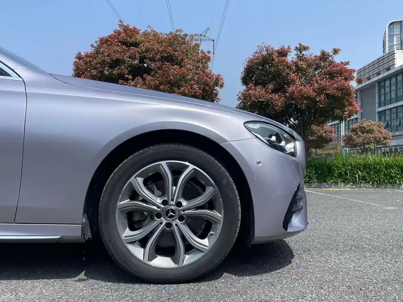 Mercedes-Benz E-Class 2022 E 300 L Sport Fashion фото 6