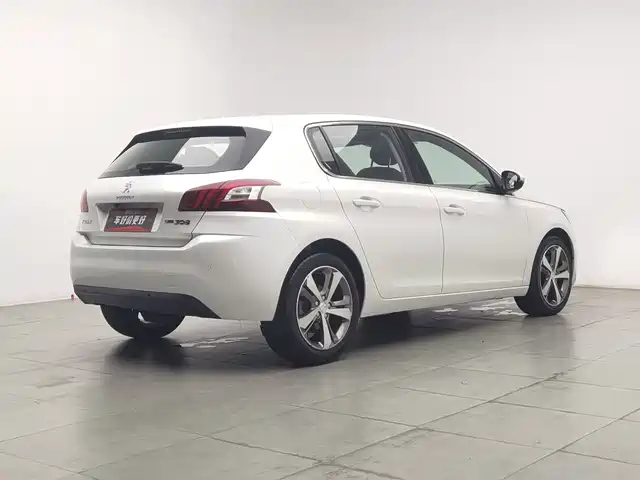 Peugeot 308S 2015 1.6T Auto Dynamic Edition — фото 2