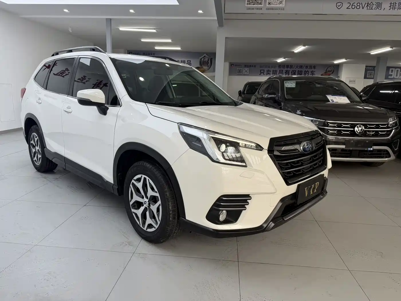 Subaru Forester 2022 2.0i AWD Luxury Edition фото 3