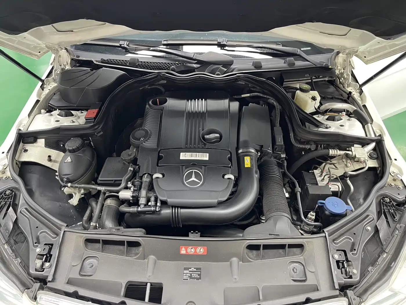 Mercedes-Benz C-Class 2013 2013 Model C 180 CGI Classic