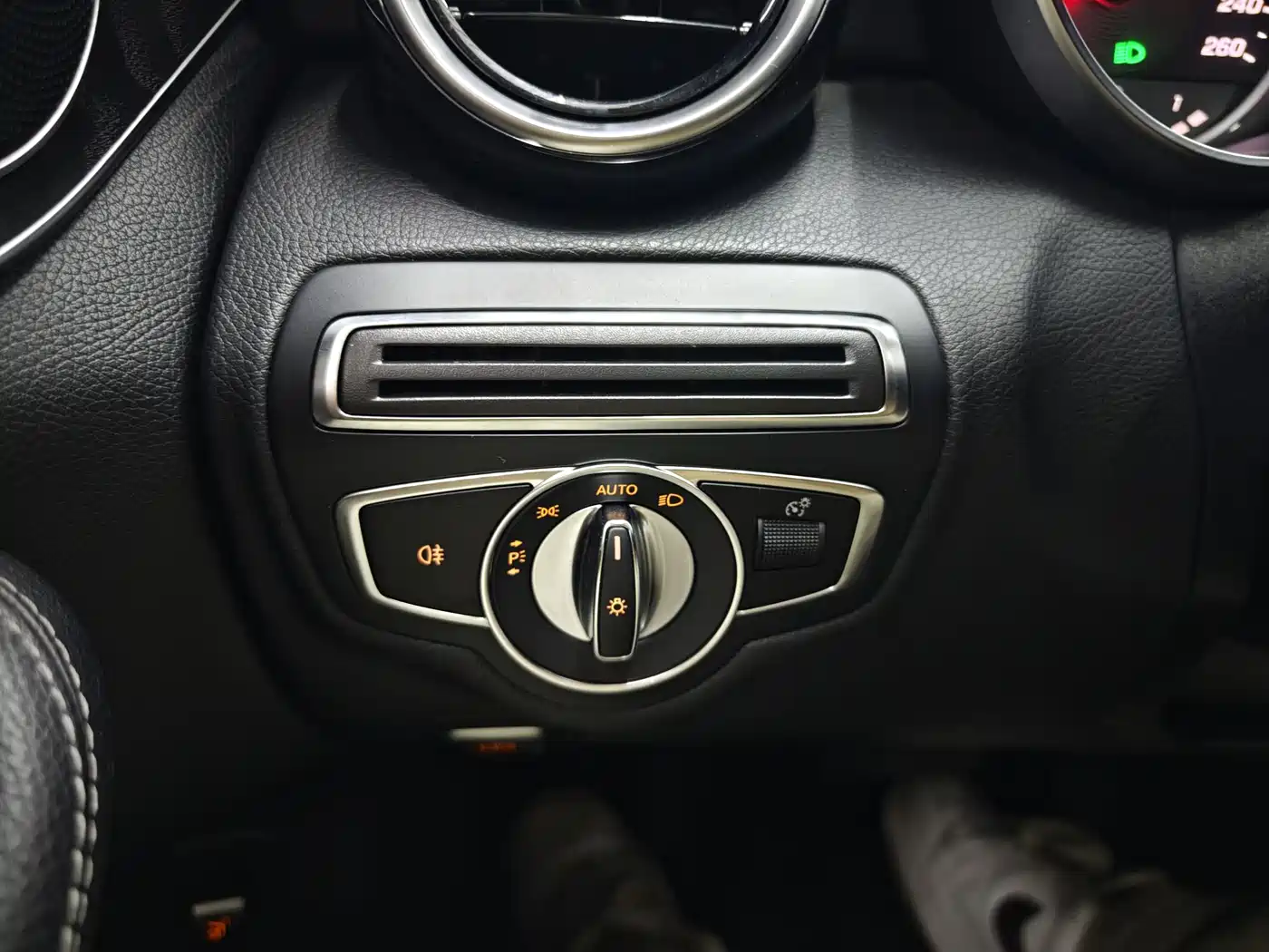 Mercedes-Benz C-Class 2019 C 260 L Sport фото 15