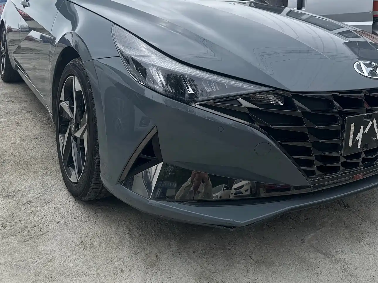 Hyundai Elantra 2021 1.5L CVT GLX Elite Edition фото 4