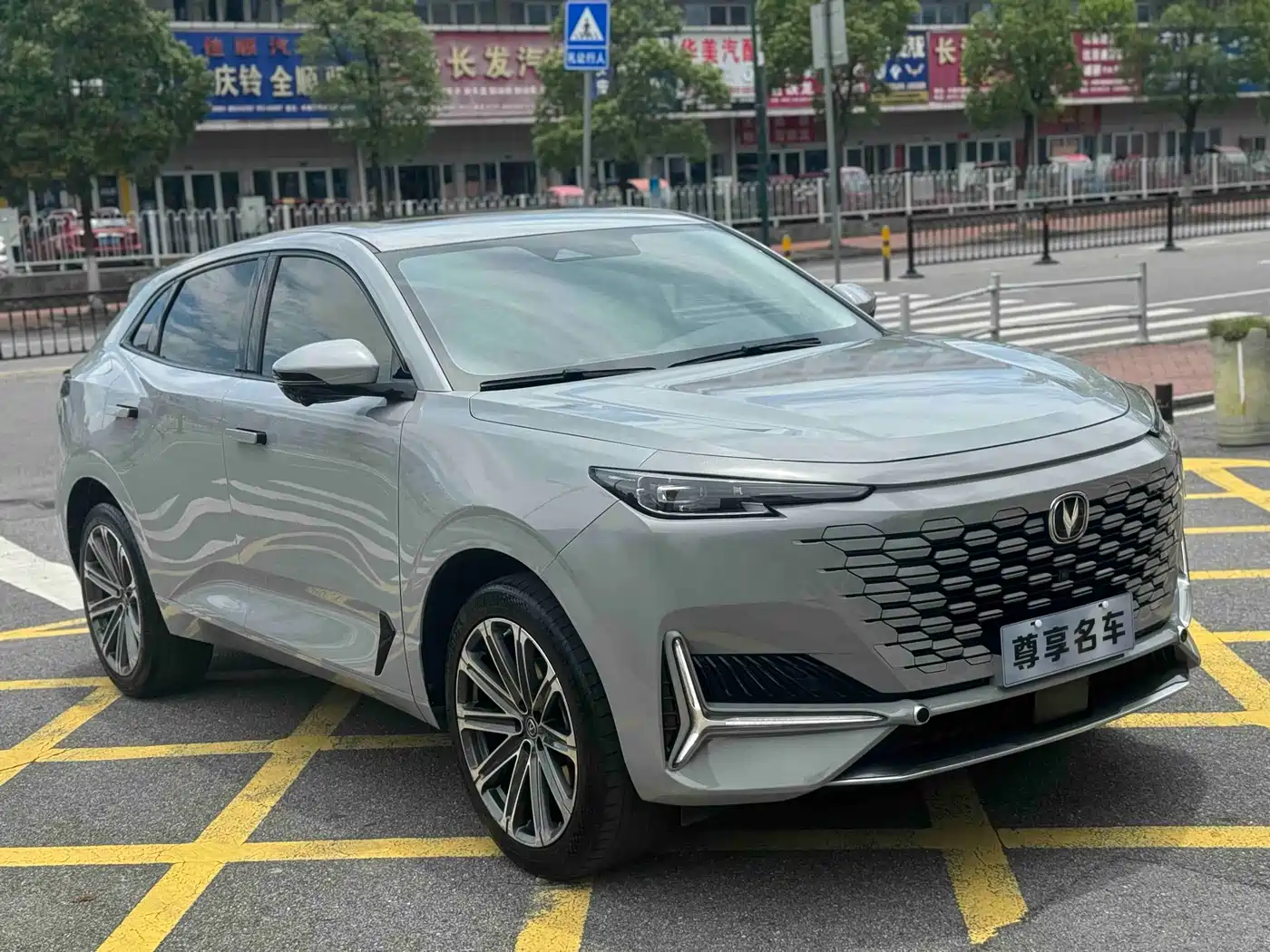 CHANGAN UNI-K