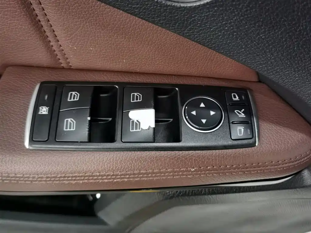 Mercedes-Benz E-Class 2015 E 260 L Sport Luxury фото 9