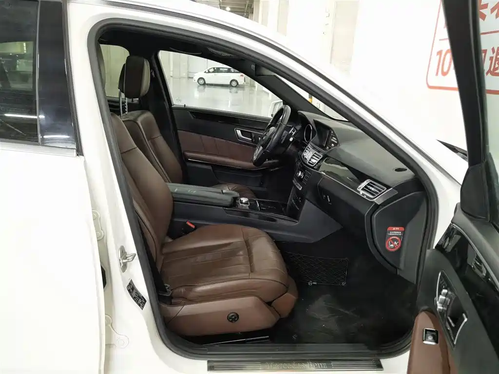 Mercedes-Benz E-Class 2015 E 260 L Sport Luxury фото 23