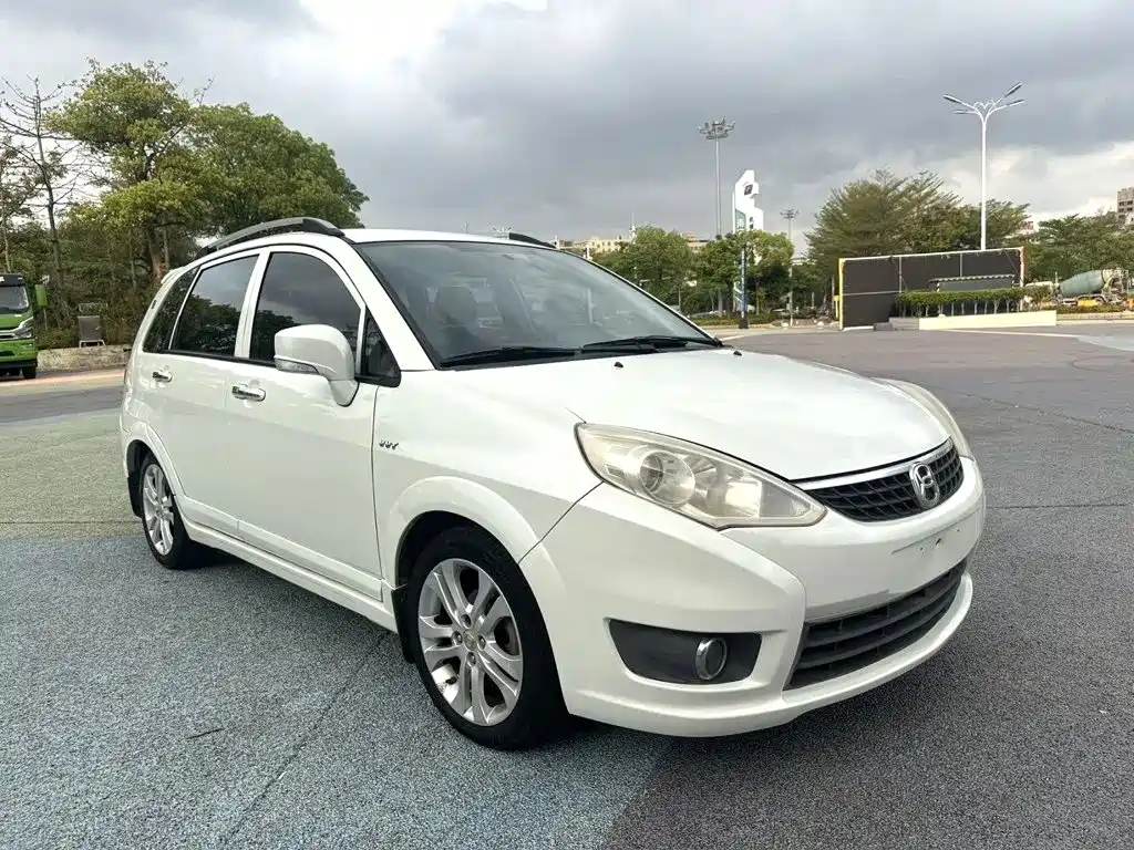 Suzuki Liana A6 2015 2014 Hatchback 1.5L Auto Comfort