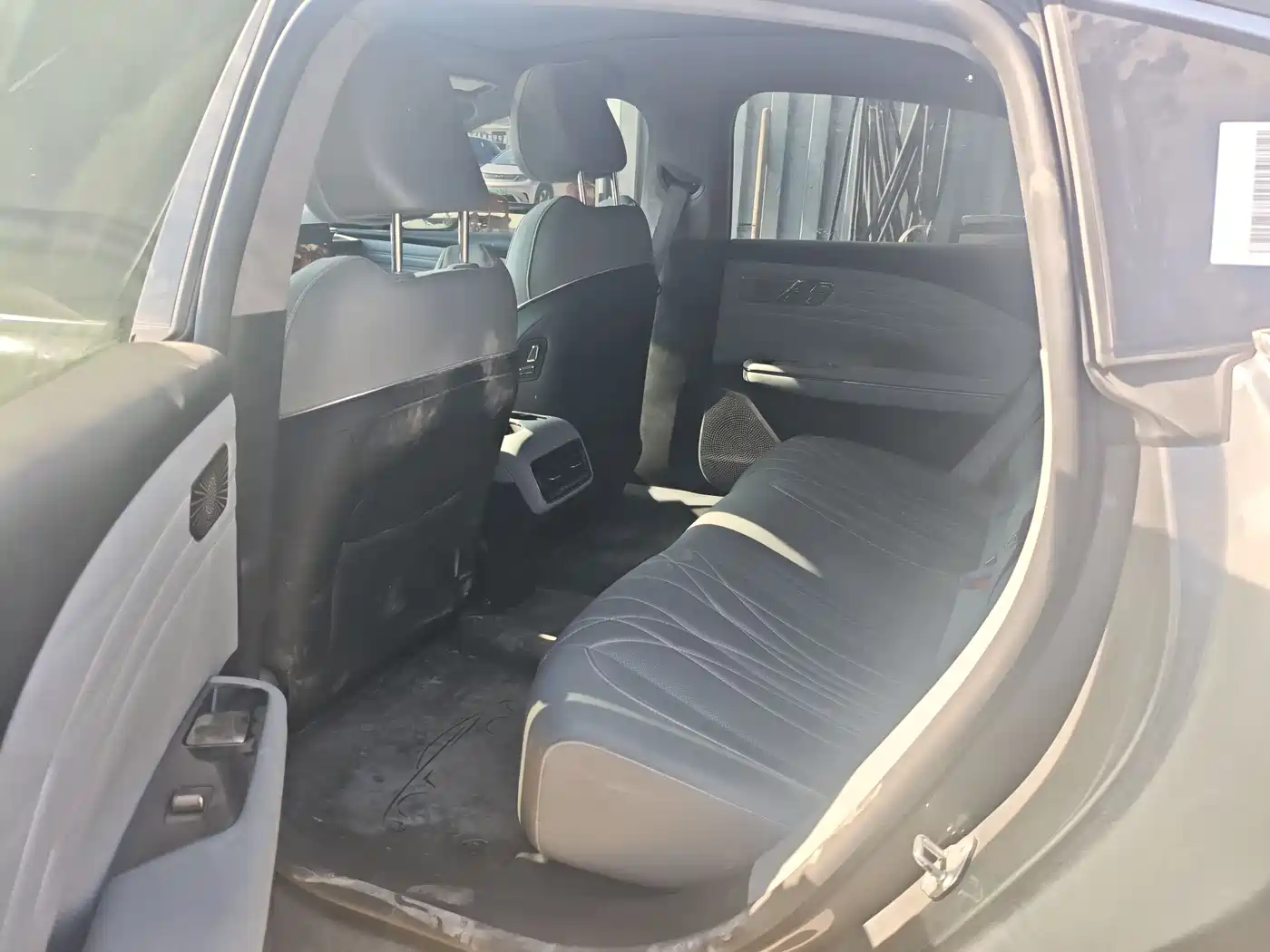 Geely Galaxy Galaxy E8 2025 575km Exploration Smart Drive Edition фото 5