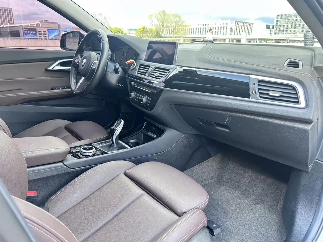 BMW 1 Series 2020 Model 120i M Sport Package фото 15
