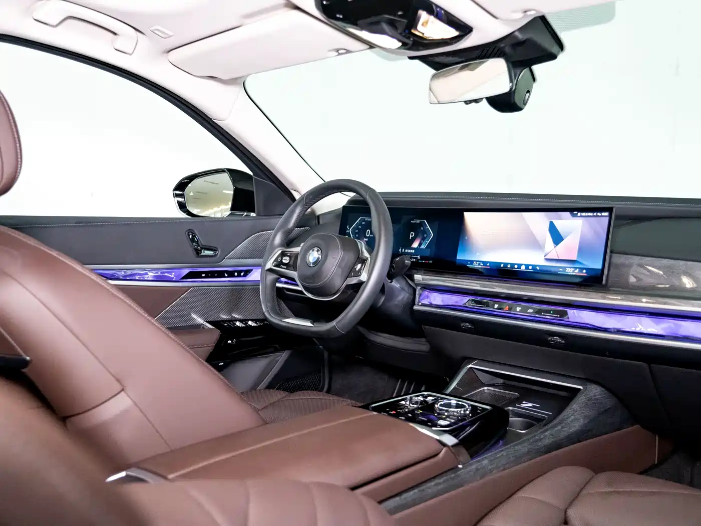 BMW 7 Series 2023 Model 740Li Leading Luxury Package фото 7