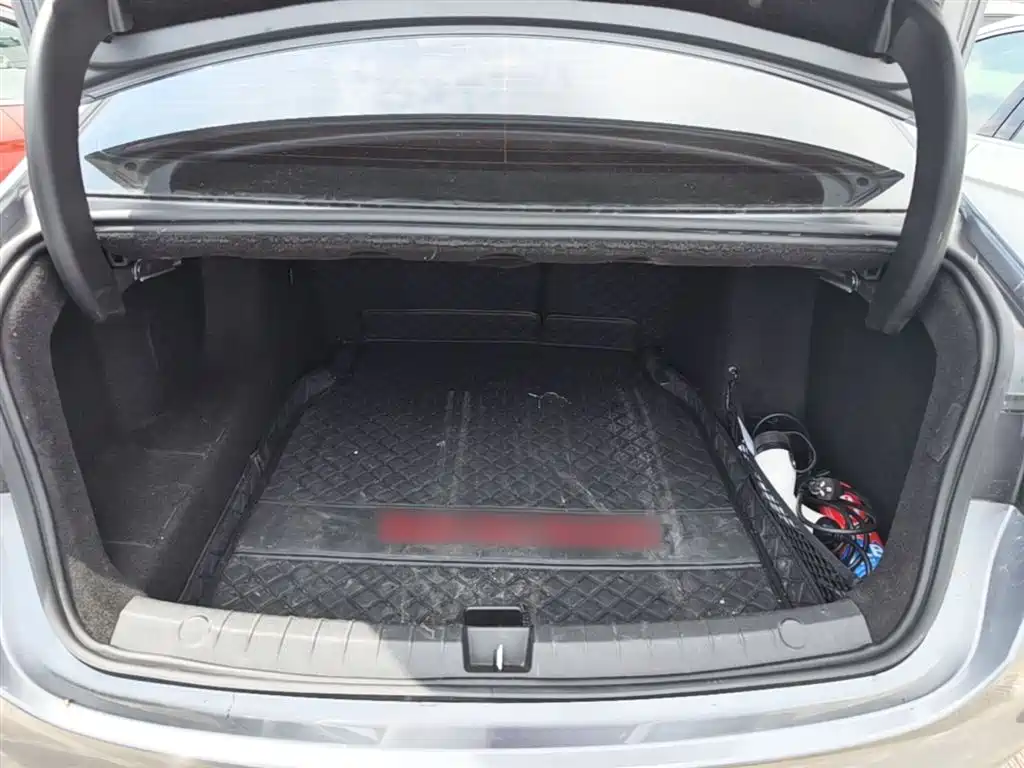 BYD Qin PLUS 2025 DM-i Smart Drive 55KM Leader фото 19