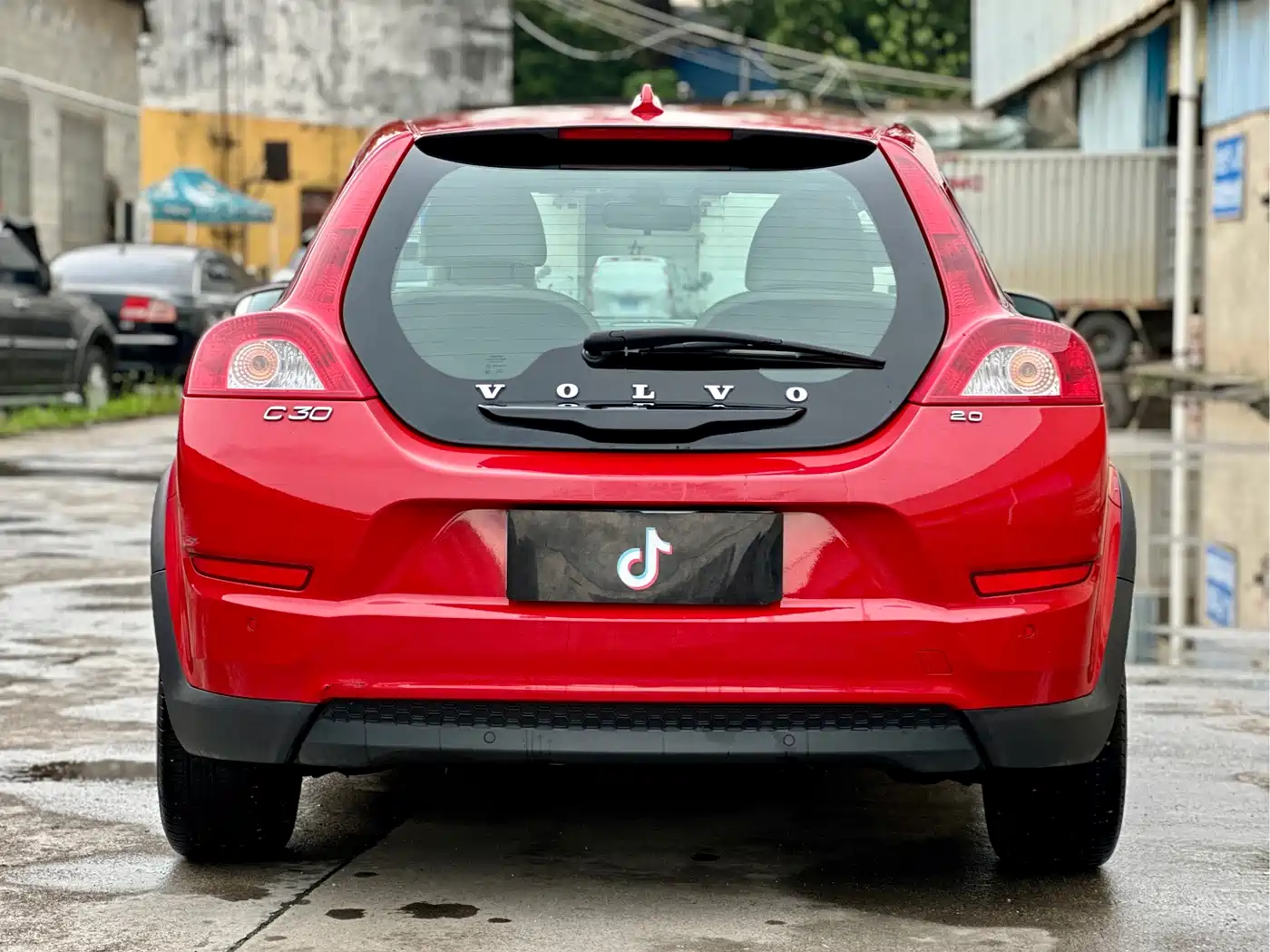 Volvo C30 2013 2013 2.0L Dynamic Edition