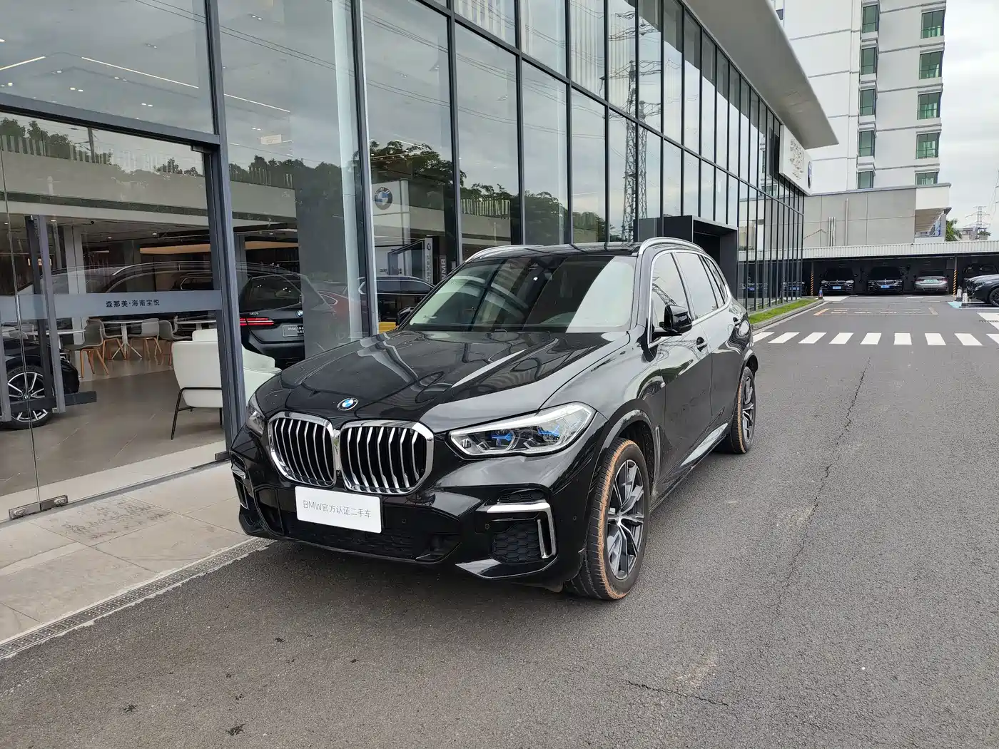 BMW BMW X5 2022 xDrive 30Li Premium M Sport Package