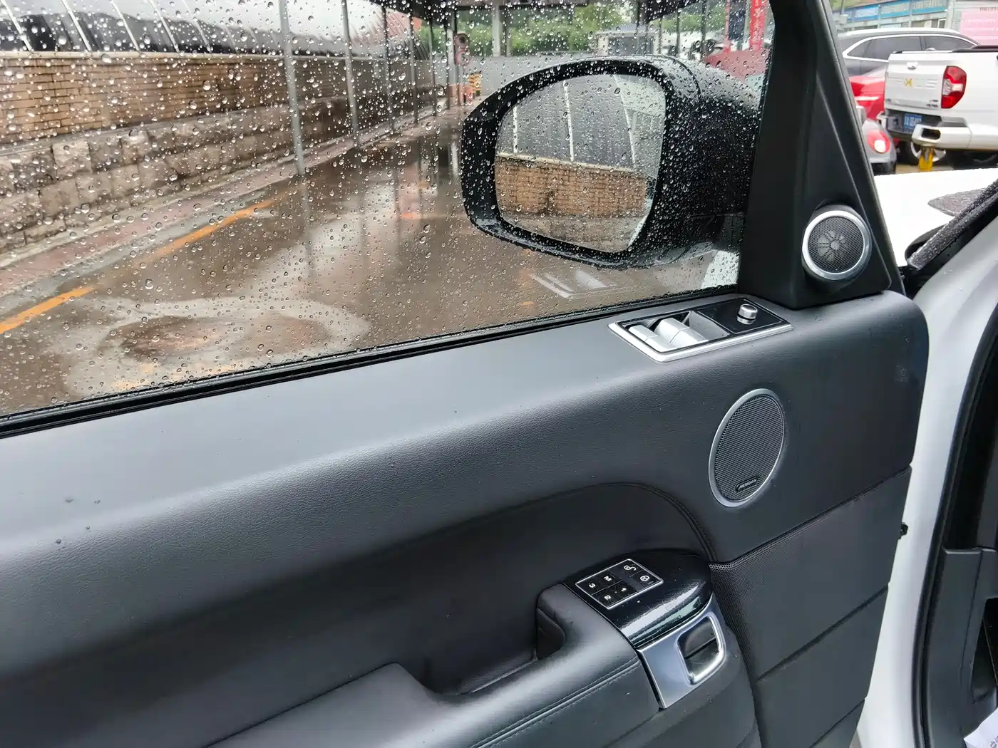 Land Rover Range Rover 2015 3.0 SC V6 Vogue фото 7