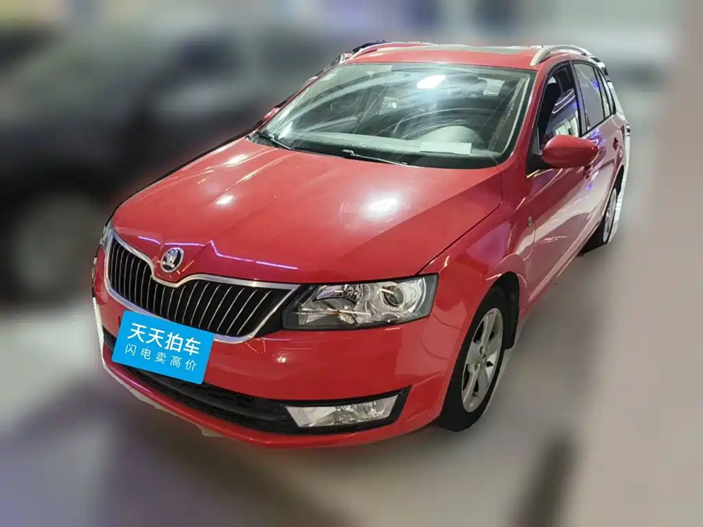Photo 1 - Škoda Skoda Rapid Spaceback
