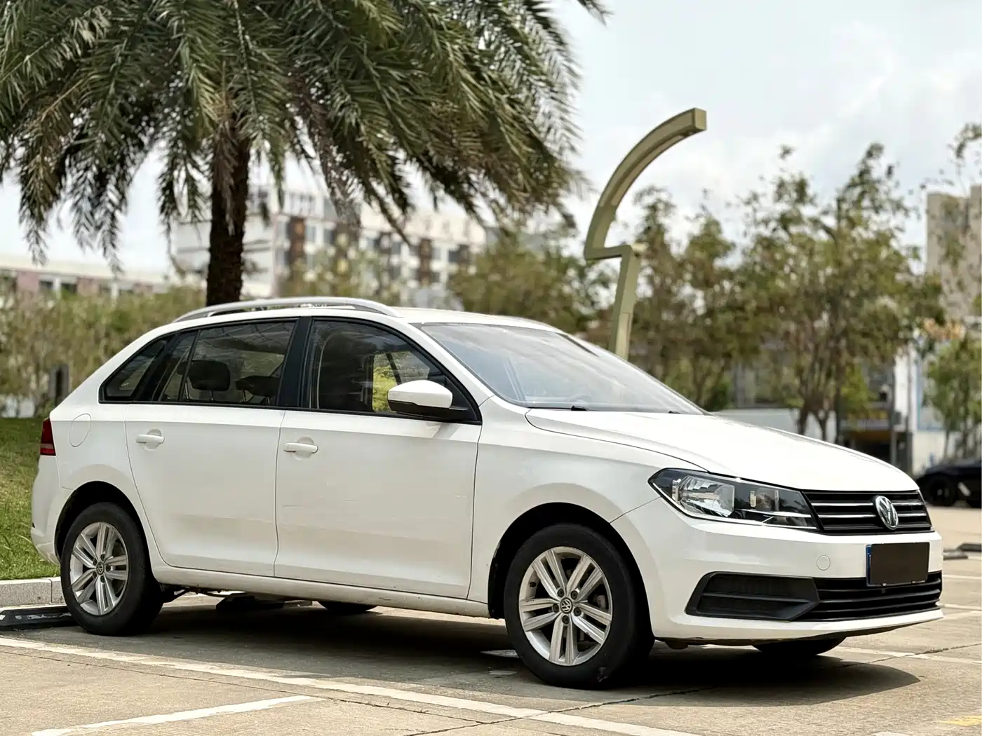 Volkswagen Santana 2017 Gran Santana 1.6L Auto Trendline фото 3