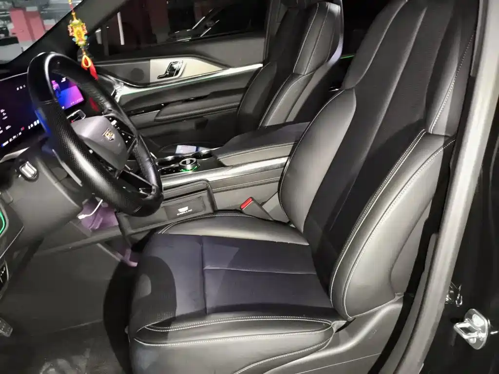 Cadillac XT5 2025 2025 2.0T Luxury