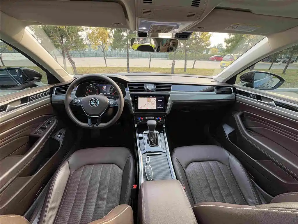Фото 6 - Volkswagen Phideon