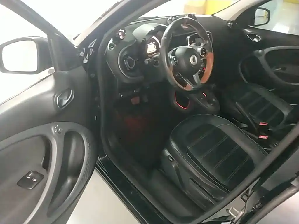 Photo 16 - smart forfour