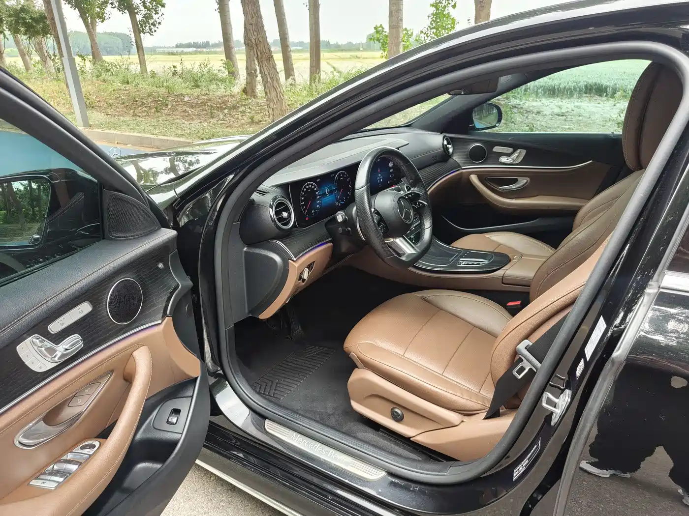 Mercedes-Benz E-Class 2021 E 300 L Fashion фото 9