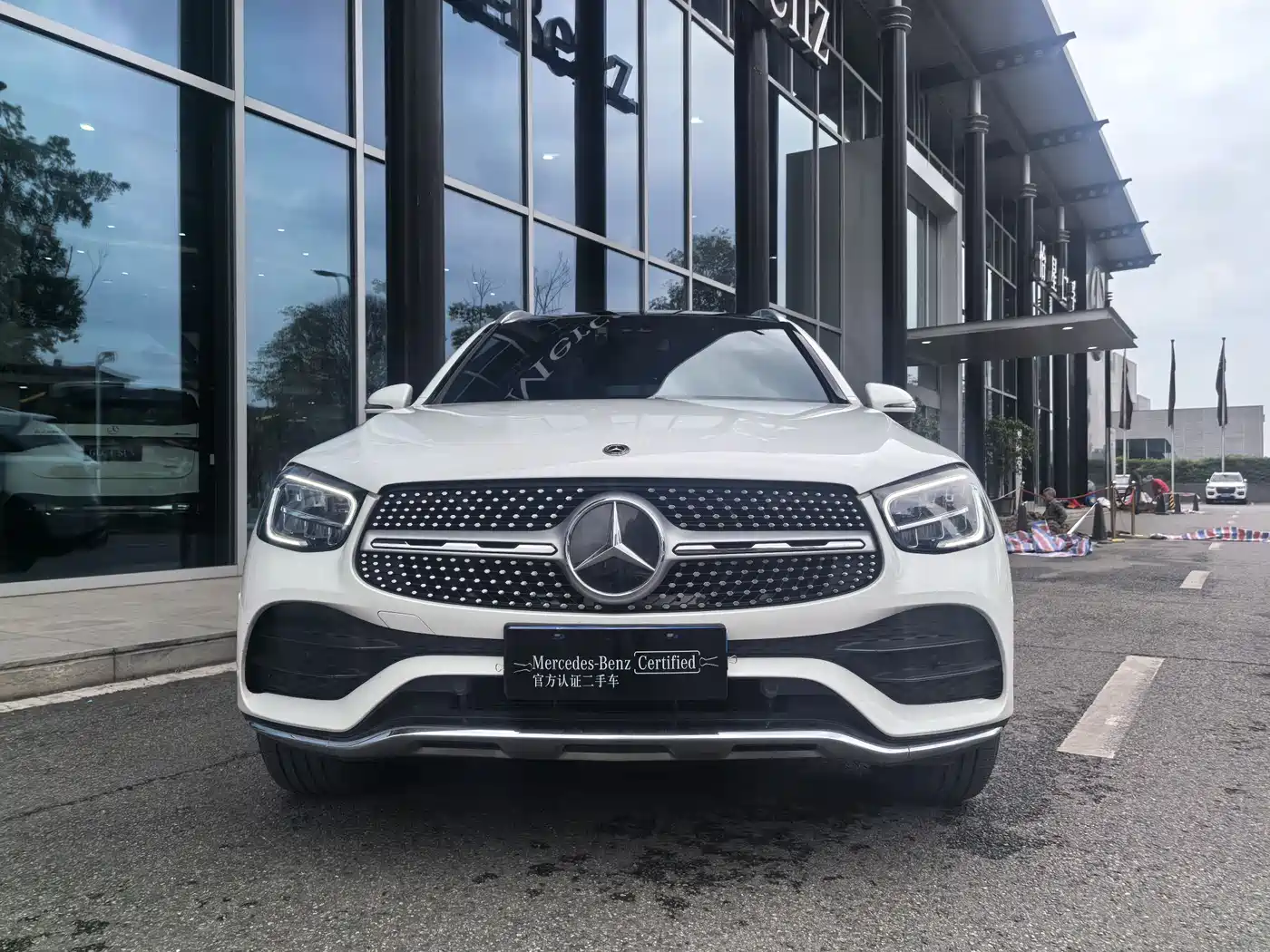 Mercedes-Benz GLC 2022 Model GLC 300 L 4MATIC Dynamic Edition фото 2