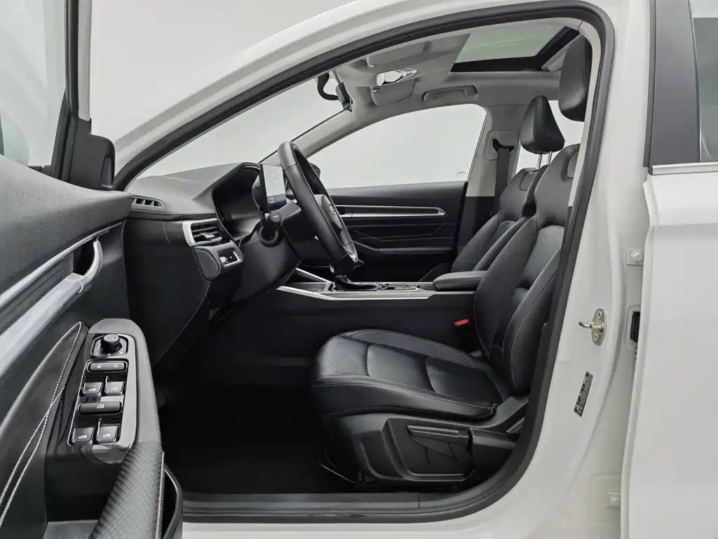 Фото 10 - Geely Emgrand