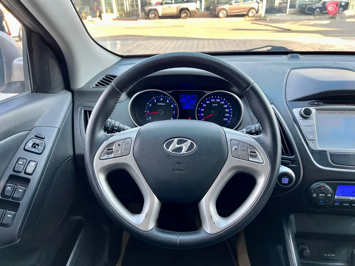 Hyundai Beijing Hyundai ix35 2013 2.0L Auto 2WD Smart GLS China IV фото 10