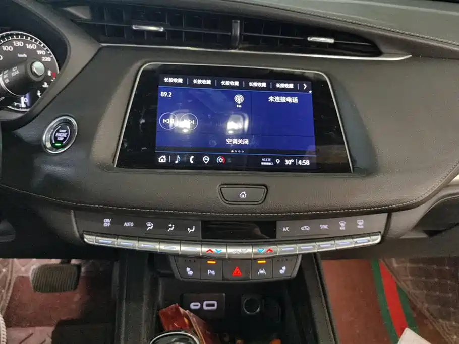 Cadillac XT4 2022 28T FWD Luxury фото 13