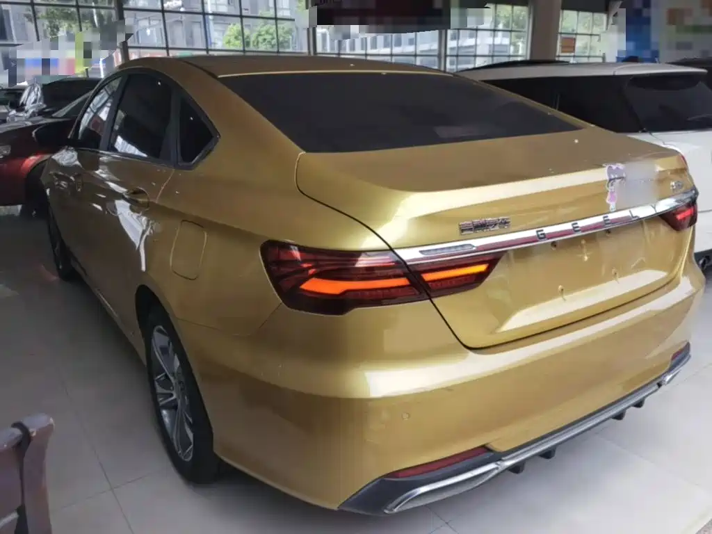 Фото 5 - Geely Binrui