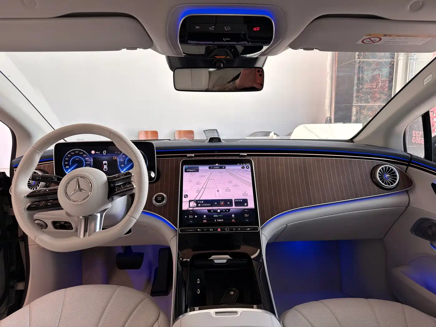 Mercedes-Benz EQE 2022 350 Luxury Edition фото 10