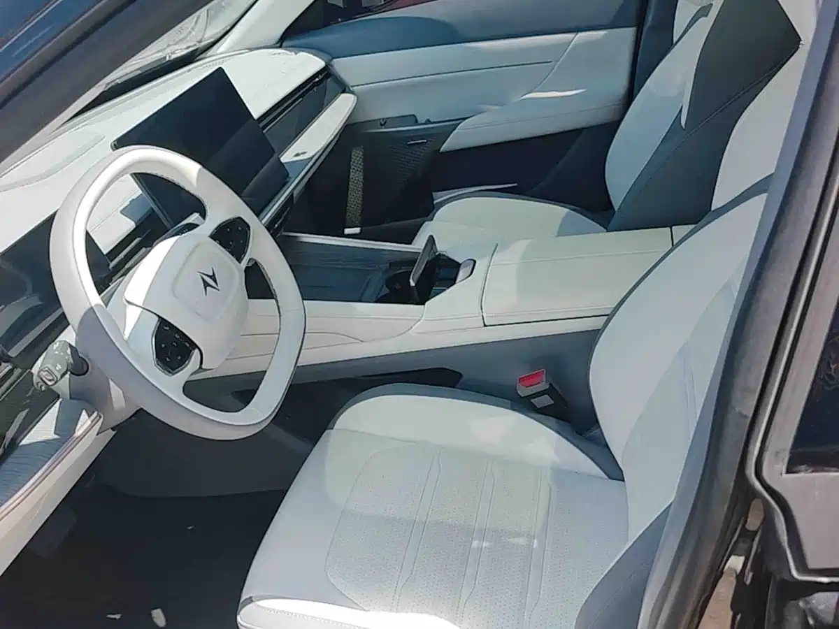 Dongfeng Yipai eπ007 2024 2024 Model 530Pro Version
