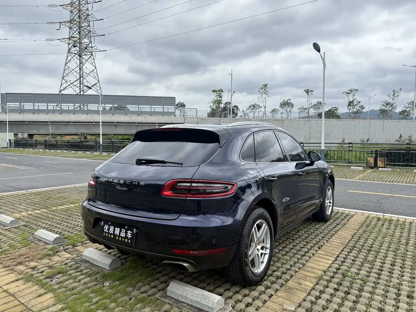 Porsche Macan 2017 Macan 2.0T фото 8